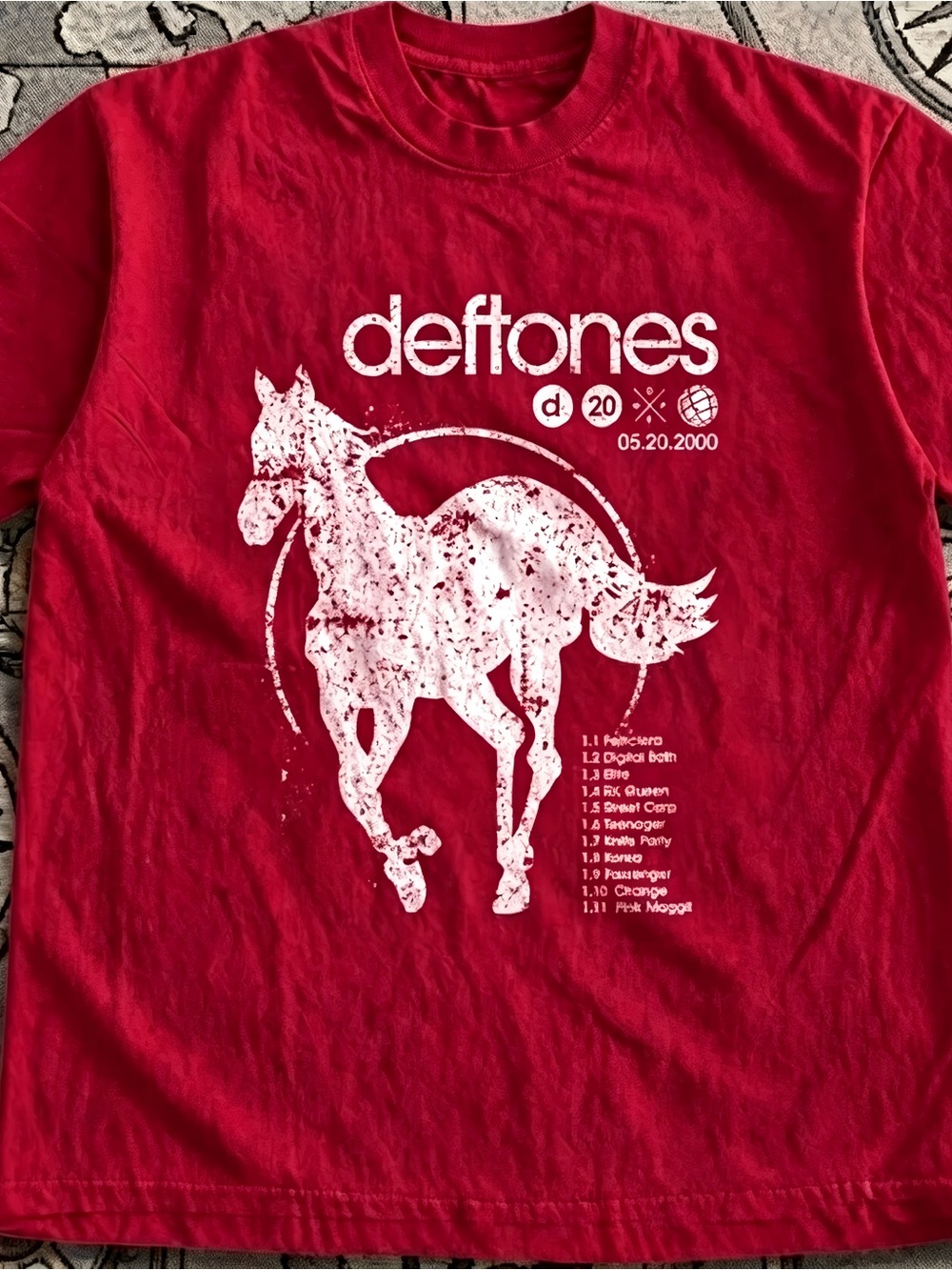 Vintage Deftones White Pony Horse Print Burgundy Band Graphic T-shirt Unisex